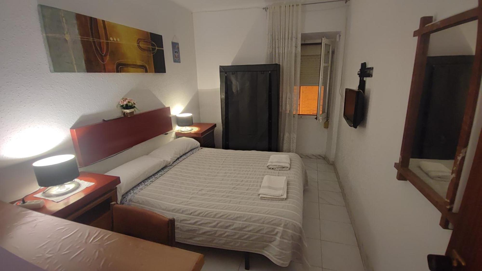 Apartment & Rooms Constanti Exterior photo
